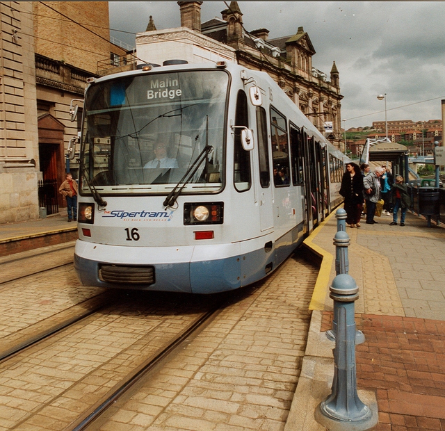 Front on picture of a tram